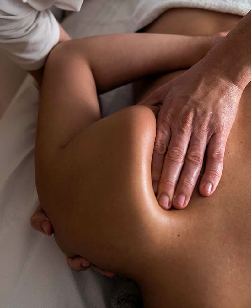 Massaggio Decontratturante 3