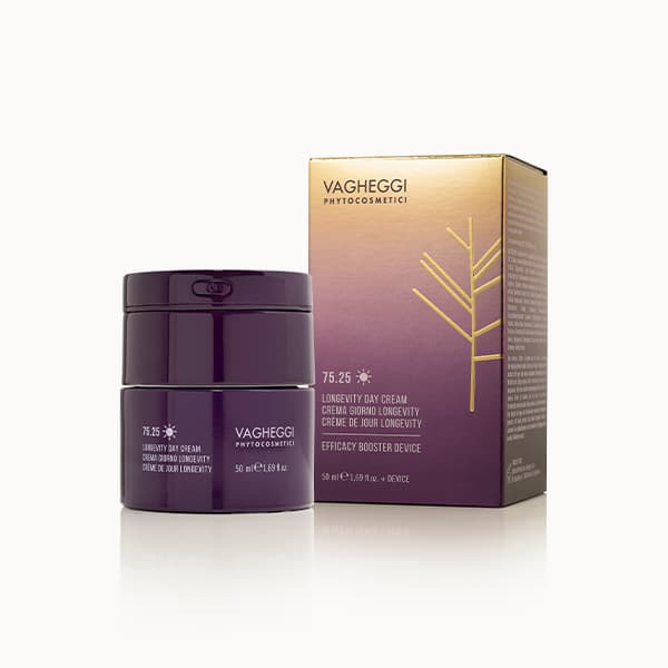 75.25 Longevity Day Cream + Efficacy Booster Device 3