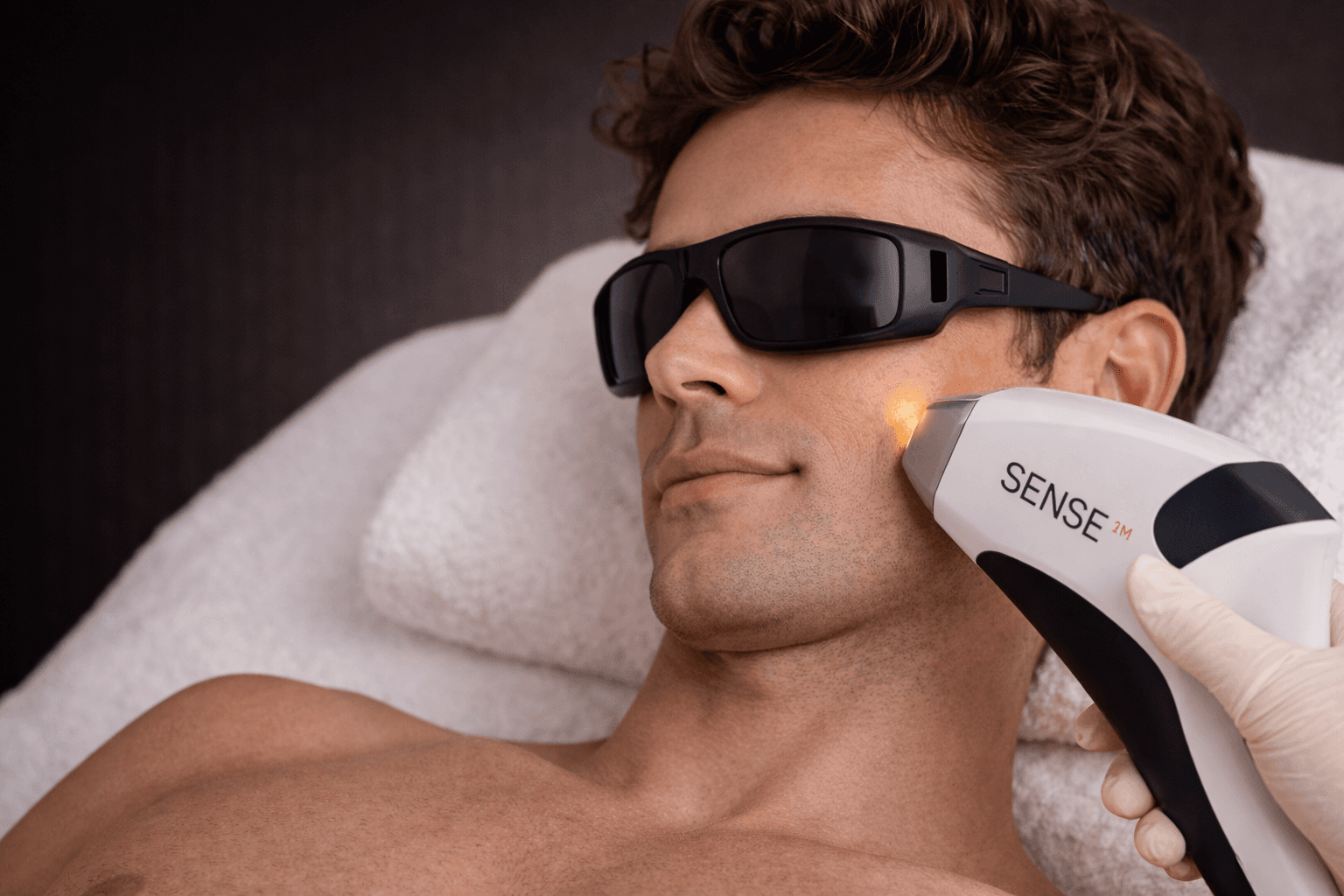 laser_uomo_viso